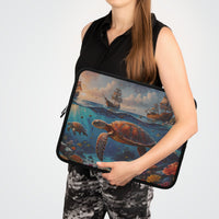 Sea Turtle Dive Laptop Sleeve